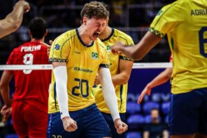 Bergmann comemora ponto em Brasil x Ir, pela VNL Masculina (foto: Divulgao/FIVB)