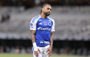Gabigol no confronto entre Cruzeiro e Mushuc Runa, no Mineiro, pela Copa Sul-Americana (foto: Gabigol no confronto entre Cruzeiro e Mushuc Runa, no Mineiro, pela Copa Sul-Americana)
