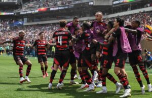 Jogadores do Flamengo (foto: Photo by David Ramos / GETTY IMAGES NORTH AMERICA / Getty Images via AFP)