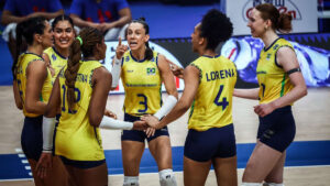 Jogadoras da Seleo Brasileira Feminina de Vlei (foto: Divulgao FIVB)