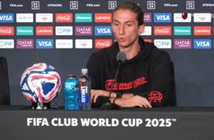 Filipe Lus viu Flamengo forado a falhar em derrota para o Bayern de Munique (foto: Reproduo)