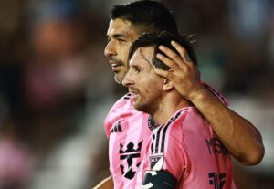 Lus Surez e Lionel Messi (foto: Photo by Carmen Mandato / GETTY IMAGES NORTH AMERICA / Getty Images via AFP)