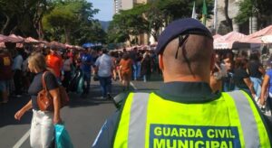 Prefeitura de BH intensifica ações de segurança na Feira da Afonso Pena e Centro da capital
