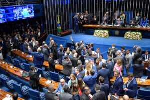 Senado aprova aumento do número de deputados federais para 531