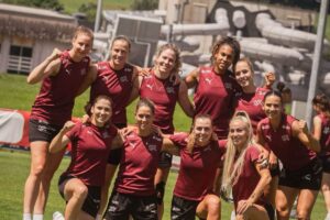 Jogadoras da Seleo Sua (foto: Divulgao: swissnatiwomen)
