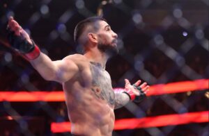 Ilia Topuria, campeo peso-leve do UFC (foto: Ian Maule / GETTY IMAGES NORTH AMERICA / Getty Images via AFP)