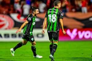 Amrica venceu o Vila Nova na Srie B (foto: Mouro Panda/Amrica)