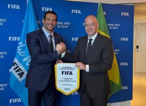 Samir Xaud, presidente da CBF, ao lado de Gianni Infantino, dirigente da Fifa (foto: Reproduo/Samir Xaud/Instagram)
