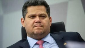 Alcolumbre destaca a necessidade de conciliação fiscal com o Congresso