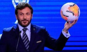 Alejandro Domínguez reeleito como presidente da Conmebol até 2030