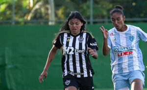 Amlia, atacante do time feminino do Atltico (foto: Pedro Click/Atltico)