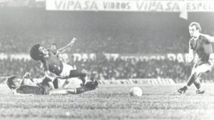 Bayern de Munique brilha e vence Cruzeiro na Copa Intercontinental de 1976