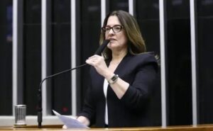 Câmara dos Deputados aprova uso de veículos oficiais por agentes de saúde em áreas rurais