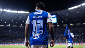 William, lateral-direito do Cruzeiro, no Mineiro (foto: Gustavo Aleixo/Cruzeiro)