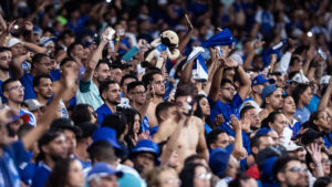 Torcida do Cruzeiro no Mineiro (foto: Gustavo Aleixo/Cruzeiro)