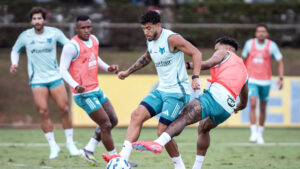 Jogadores do Cruzeiro em treinamento na Toca da Raposa 2 (foto: Gustavo Aleixo/Cruzeiro)
