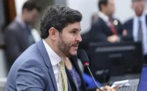 Educação financeira é aprovada para o currículo do ensino fundamental e médio