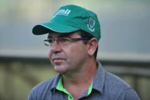 Enderson Moreira retorna como técnico do América para 2025