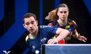 Hugo Calderano e Bruna Takahashi em partida pelo WTT Contender (foto: WTT Contender/Divulgao)
