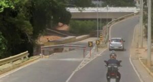 Interdição total na Avenida Maanaim em Ipatinga para recuperação de via