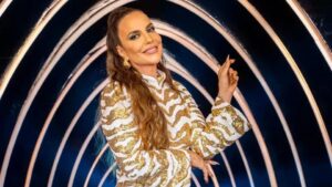 Ivete Sangalo apresenta nova turnê 'Clareou' com foco no samba