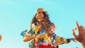 Ivete Sangalo inicia turnê em homenagem a Clara Nunes com shows pelo Brasil
