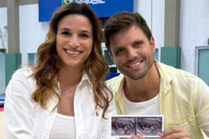 Jade anunciou gravidez ao lado do marido (foto: Reproduo/Instagram)