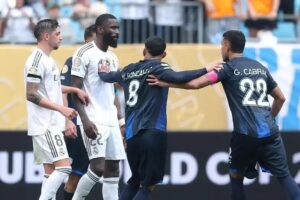 Pachuca reclama de racismo após jogo contra Real Madrid no Mundial