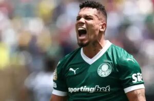 Palmeiras avança nas quartas do Mundial de Clubes com gol de Paulinho