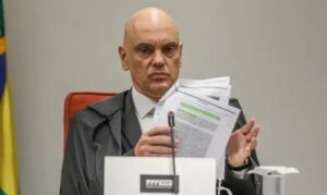 Relatório da PF revela erro ao monitorar homônimo de Alexandre de Moraes