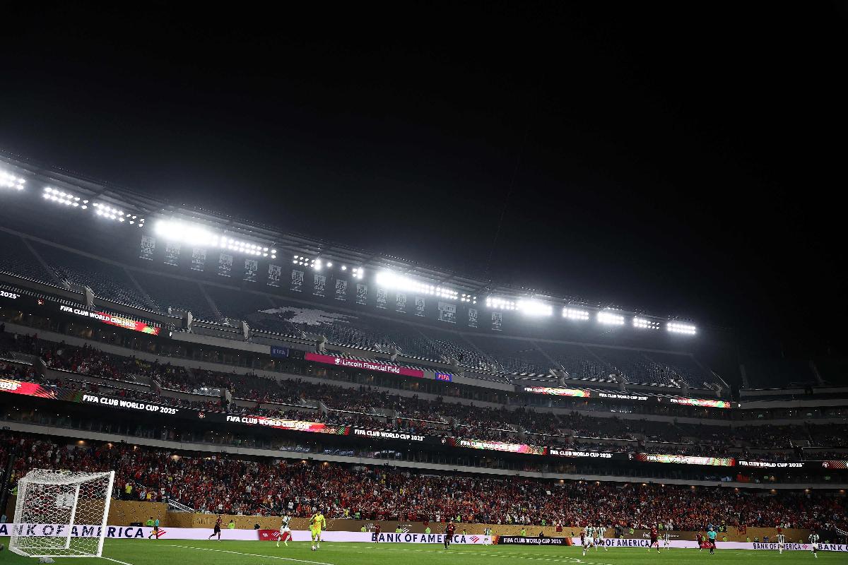 Lincoln Financial Field recebeu jogo entre Flamengo e Esprance - (foto: FRANCK FIFE / AFP) Lincoln Financial Field recebeu jogo entre Flamengo e Esprance - (foto: FRANCK FIFE / AFP)