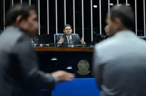Senado aprova suspensão do aumento do IOF e promove novo diálogo com o governo