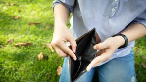 Taxa de Desemprego no Brasil cai para 6,2%, o menor índice desde 2012