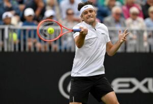 Taylor Fritz em ao contra Joo Fonseca (foto: GLYN KIRK/AFP)