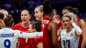 Tchquia e EUA se enfrentam na VNL Feminina (foto: Divulgo/FIVB)