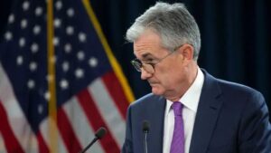 Trump sugere se autodenominar presidente do Fed e critica Jerome Powell