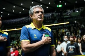 Z Roberto Guimares, tcnico (foto: CBV/Divulgao)