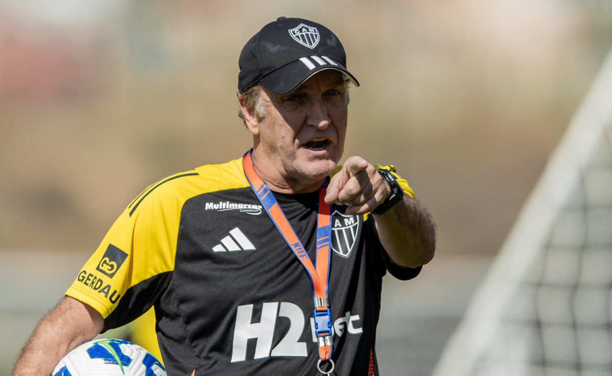 Cuca, tcnico do Atltico, na Cidade do Galo (2/7) - (foto: Pedro Souza/Atltico)