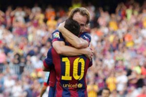 Ivan Rakitic e Lionel Messi (foto: Foto: REUTERS/Gustau Nacarino)