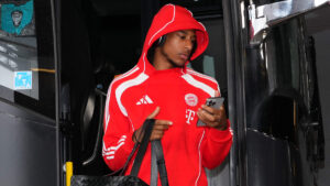 Michael Olise, jogador do Bayern de Munique (foto: Dylan Buell / GETTY IMAGES NORTH AMERICA / Getty Images via AFP)
