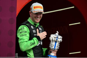 Nico Hulkenberg comemora pdio no GP da Inglaterra (foto: Andrej ISAKOVIC / AFP)
