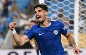 Jogador do Chelsea prevê gol de português contra o Palmeiras: ‘É o destino’