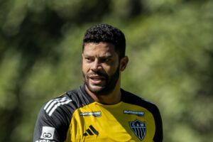 Hulk em treino do Atltico na Cidade do Galo (foto: Pedro Souza/Atltico)