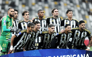 Jogadores do Atltico reunidos na Arena MRV antes de compromisso pela Copa Sul-Americana (foto: Alexandre Guzanshe/EM/D.A. Press)