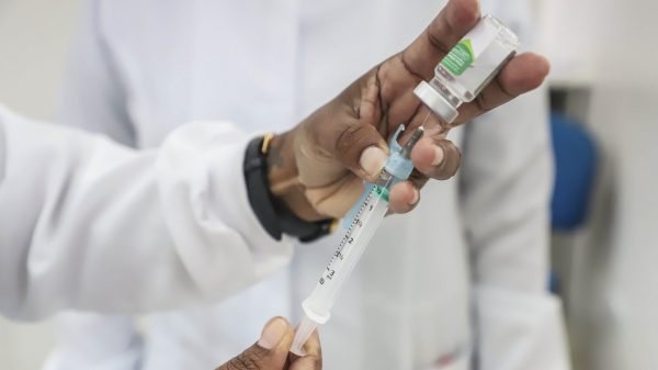 Vacinação contra a gripe é ampliada para toda a população no Vale do Aço; Dia D será neste sábado (10) | Vales de Minas Gerais