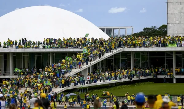 8 de janeiro: Abraço à democracia marcará dois anos da tentativa de golpe