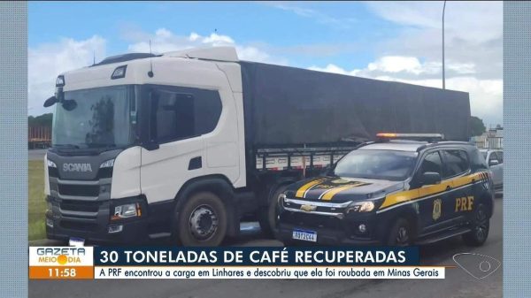 Carga de 30 toneladas de café roubada em MG avaliada em R$ 600 mil é encontrada no Norte do ES | Norte e Noroeste - ES