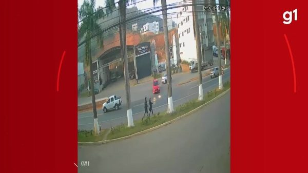 VÍDEO: duas crianças são atropeladas por motociclista inabilitado em Manhuaçu