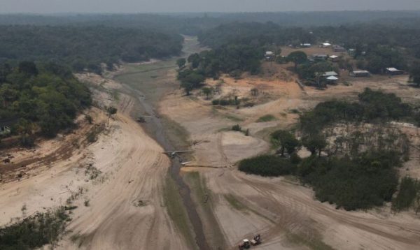 Seca no Amazonas afeta mais de 630 mil pessoas