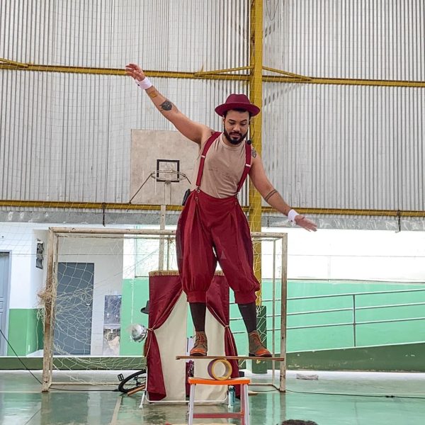 Agenda cultural em Timóteo traz teatro, shows, cinema e oficinas em março | Vales de Minas Gerais